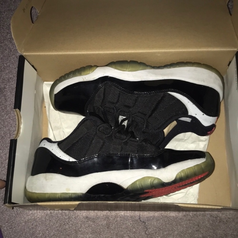 Jordan 11s